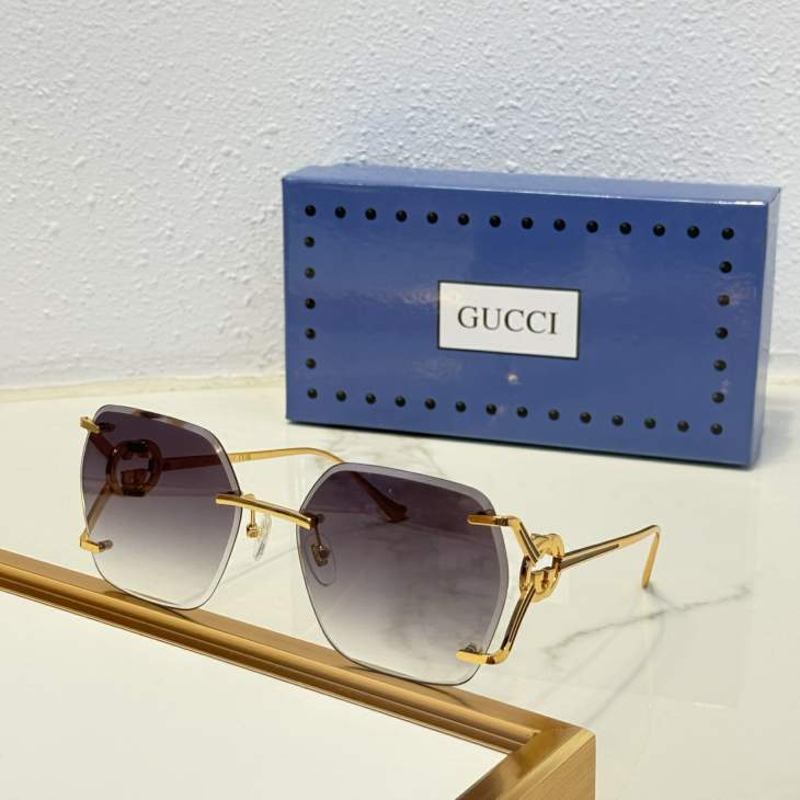 Picture of Gucci Sunglasses _SKUfw80881811fw